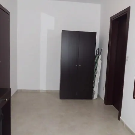 Apartment 5-senses