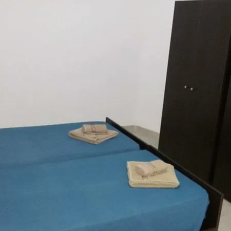 شقة 5-سينسز