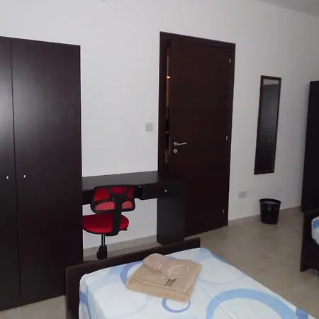 Apartment 5-senses